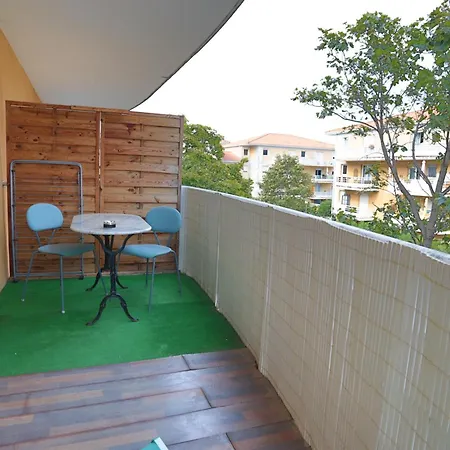 Appart T2 Dans Residence Calme Parking Prive Gratuit Miramas Exterior photo